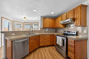 1686 SE 74th Ave, Hillsboro, OR 97123 - Photo 7