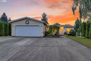 1837 Woodland Ave, Woodburn, OR 97071 - Photo 1