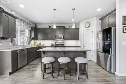 1301 Sunflower St, Woodburn, OR 97071 - Photo 13