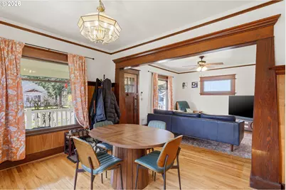 7503 SE Martins St, Portland, OR 97206 - Photo 9