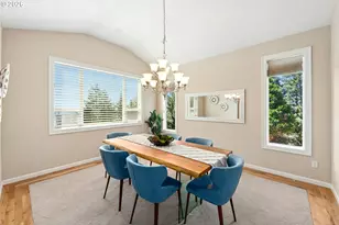 10523 SE Charlotte Dr, Happy Valley, OR 97086 - Photo 9