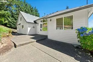 10523 SE Charlotte Dr, Happy Valley, OR 97086 - Photo 41