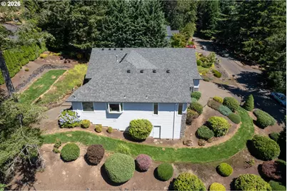 10523 SE Charlotte Dr, Happy Valley, OR 97086 - Photo 45