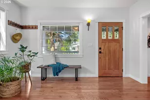 7304 SW 28th Ave, Portland, OR 97219 - Photo 3
