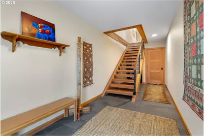 1307 Columbia St, Hood River, OR 97031 - Photo 5