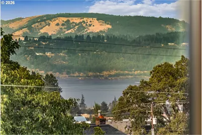 1307 Columbia St, Hood River, OR 97031 - Photo 19