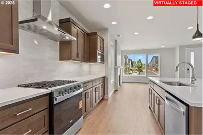 8277 SE Quincy St, Hillsboro, OR 97123 - Photo 9