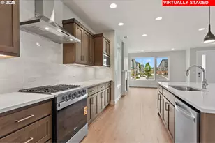 8277 SE Quincy St, Hillsboro, OR 97123 - Photo 9