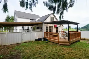 265 Bryant St, Clatskanie, OR 97016 - Photo 5