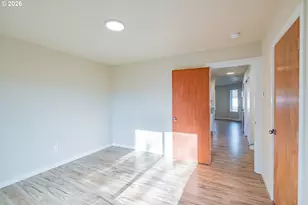 3392 Sunnyview Rd NE, Salem, OR 97301 - Photo 43