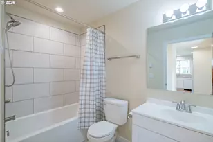 3392 Sunnyview Rd NE, Salem, OR 97301 - Photo 41