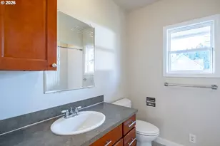 3392 Sunnyview Rd NE, Salem, OR 97301 - Photo 13