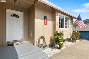 143 Briggs Dr, Myrtle Creek, OR 97457 - Photo 45