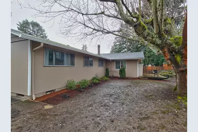 19875 SW Rock Dr, Beaverton, OR 97003 - Photo 43