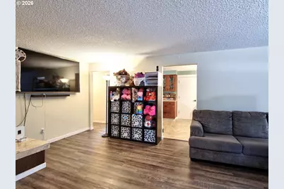 19875 SW Rock Dr, Beaverton, OR 97003 - Photo 15