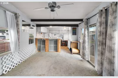 8039 SE Monterey Ave, Milwaukie, OR 97222 - Photo 11