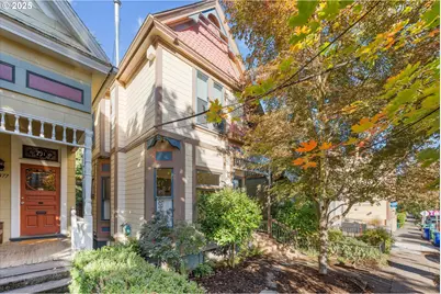 2373 NW Johnson St, Portland, OR 97210 - Photo 1