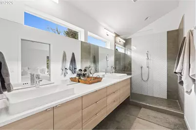 6555 N Boston Ave, Portland, OR 97217 - Photo 17