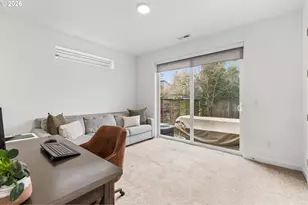 6555 N Boston Ave, Portland, OR 97217 - Photo 25