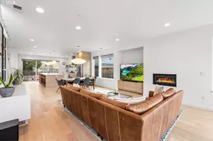 6555 N Boston Ave, Portland, OR 97217 - Photo 5