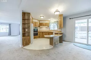 1475 Green Acres Rd, Eugene, OR 97408 - Photo 11