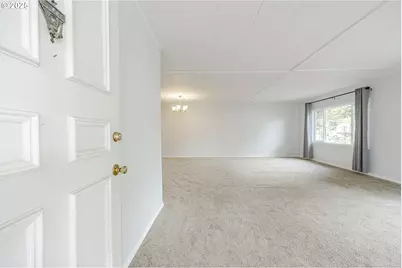 1475 Green Acres Rd #8, Eugene, OR 97408 - Photo 5