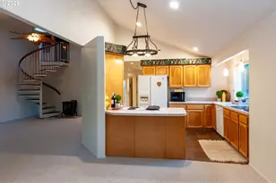 525 Mill Stream Woods, Stayton, OR 97383 - Photo 15