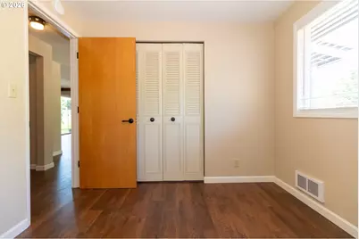 1715 W Park Dr, Florence, OR 97439 - Photo 25
