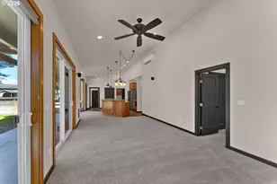 4606 Perpetua St, Florence, OR 97439 - Photo 5