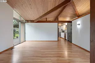 9324 NE Levee Rd, Portland, OR 97211 - Photo 13