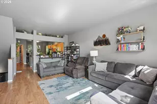 668 SW Dillan Dr, Beaverton, OR 97006 - Photo 5