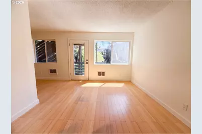 1300 NE 68th Ave, Portland, OR 97213 - Photo 5