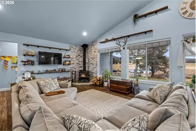 8997 NW Elizabeth Way, Prineville, OR 97754 - Photo 5