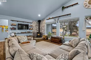 8997 NW Elizabeth Way, Prineville, OR 97754 - Photo 5