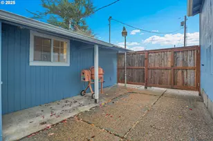 20320 SE Walgren Rd, Damascus, OR 97089 - Photo 35