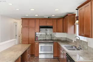 16933 SE Laugardia Way, Milwaukie, OR 97267 - Photo 9