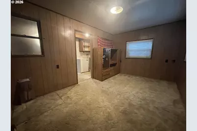 100 W Erin St, Detroit, OR 97342 - Photo 13