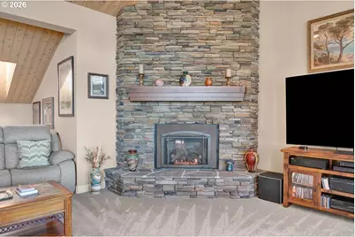 15 Sea Watch Ct, Florence, OR 97439 - Photo 7