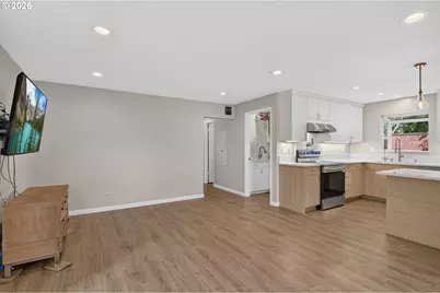 4001 E 14th St, Vancouver, WA 98661 - Photo 7