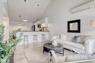 5150 S Landing Dr, Portland, OR 97239 - Photo 9