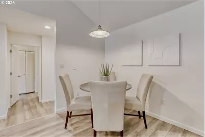 5150 S Landing Dr #302B2, Portland, OR 97239 - Photo 15