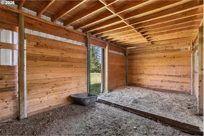 19285 S Lyons Rd, Oregon City, OR 97045 - Photo 31