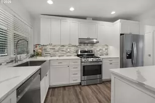 2631 S Hemlock St, Cannon Beach, OR 97110 - Photo 19