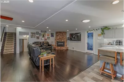 6708 14th Ave NE, Keizer, OR 97303 - Photo 7