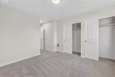 9269 E Burnside St, Portland, OR 97216 - Photo 11