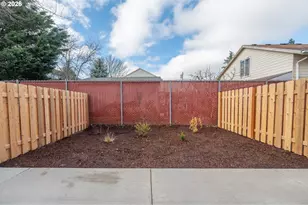 9269 E Burnside St, Portland, OR 97216 - Photo 27