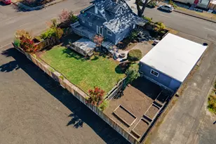 1021 Deal St, Junction City, OR 97448 - Photo 43