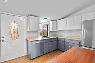 1021 Deal St, Junction City, OR 97448 - Photo 15