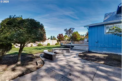 1021 Deal St, Junction City, OR 97448 - Photo 35