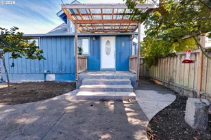 1021 Deal St, Junction City, OR 97448 - Photo 31